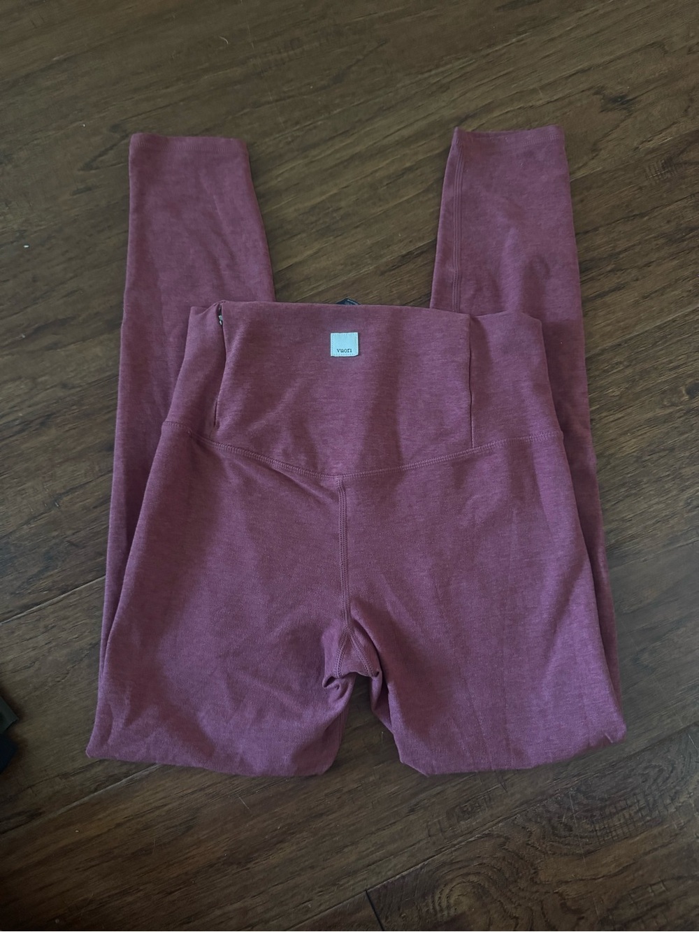 Vuori Mauve High-Rise Leggings